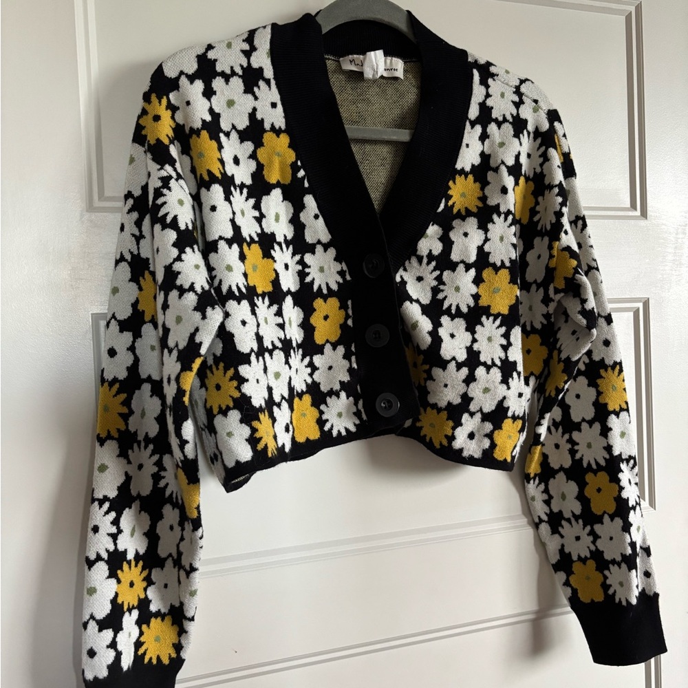 Black and White Houndstooth Floral Cropped Cardigan